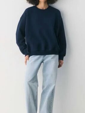 Aritzia mega fit sweatfleece crew neck in admiral